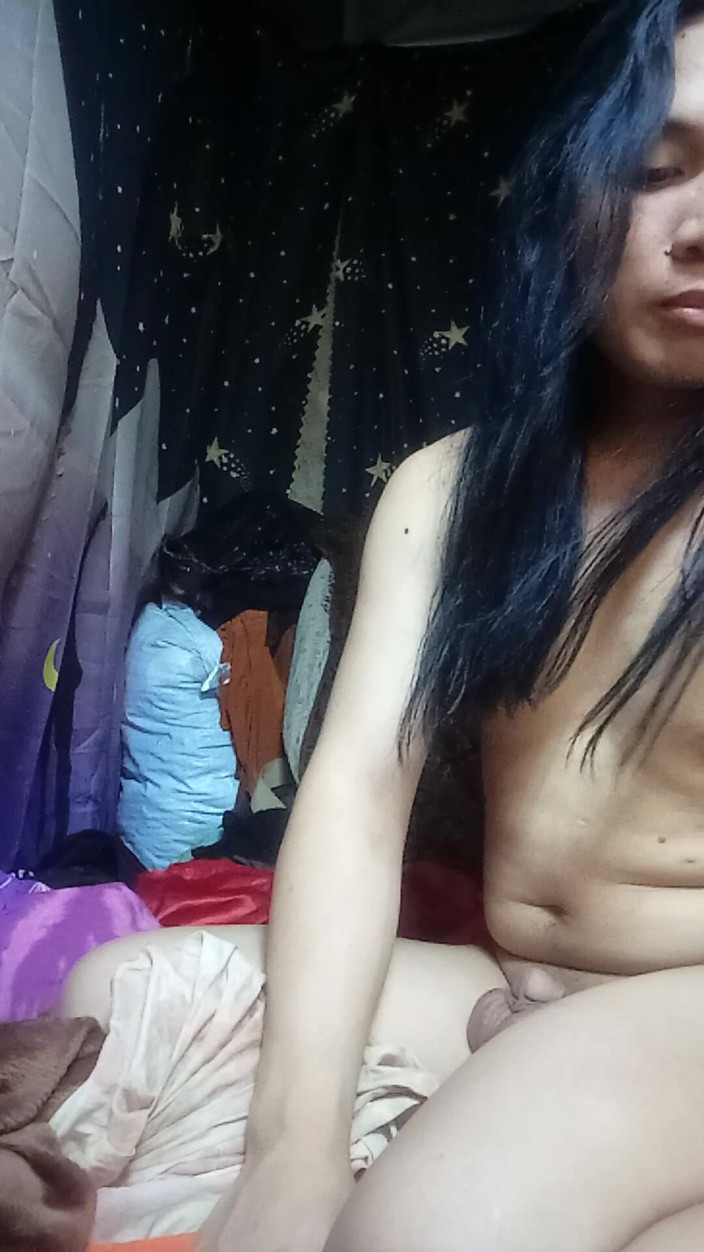 Reynaldo6: Reyna kommer att vänta på att pappa ska komma till...