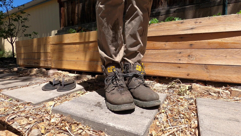 Lapetus: 내 회색 부츠를 범람 - 2부