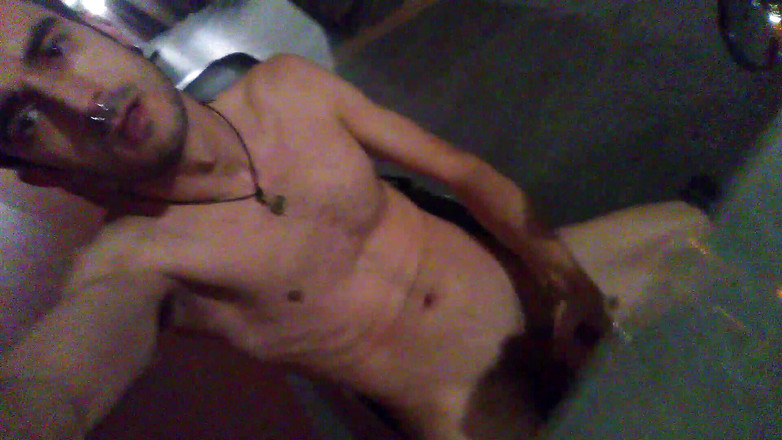 The Septum Guy: 穿孔的鸡巴在冒险的户外达到两次