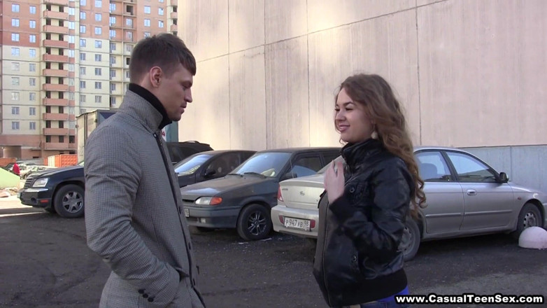 Casual Teen Sex: Casual parking lot hookup