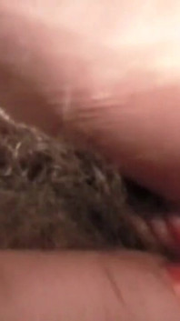 超级人行！准备好做任何事情了，瓶子在她的屁股和阴户里，她们是真正射精的女孩！（完整意大利电影）