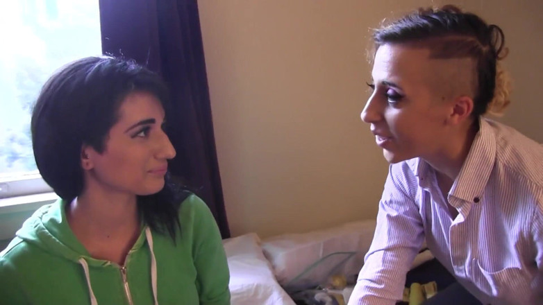 Radical Lesbian: Semua cewek amatir