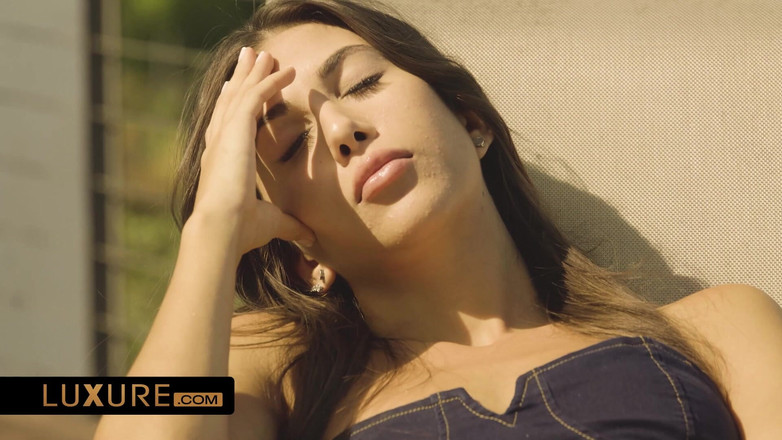 Luxure: Пробуждение чувств с Аней