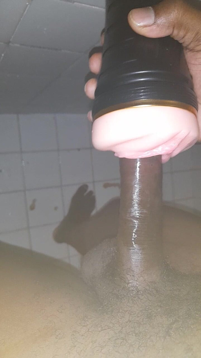 Black guy: Sega s9 E10