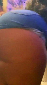 Booty bouncing crazy on the dick