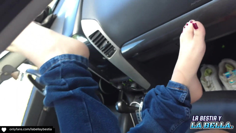 Labestiaylabella: 차에서 야외 섹스 풍부한 애널 질싸!