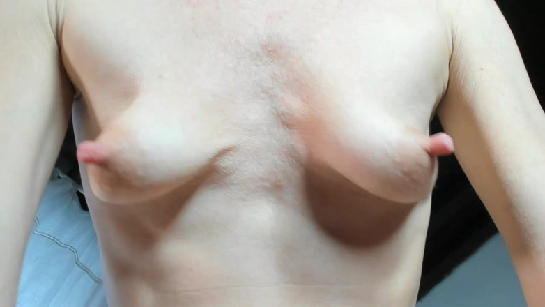Lolacam: Tight Ass and Small Tits