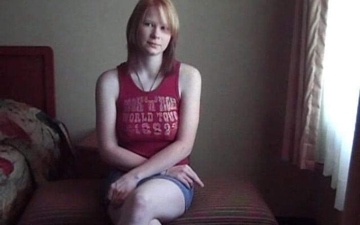 NaughtyMidwestGirls: Ann Marie - 18-jarige Roodharige eerste keer op camera