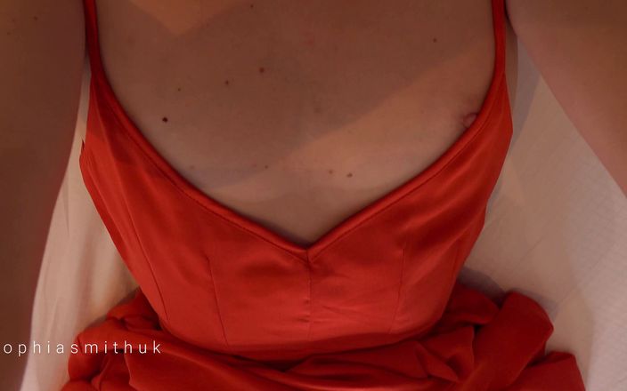 Sophia Smith UK: Silk dress POV fuck