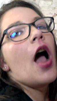 남편 앞에서 따먹히는 플렉시 비 마누라