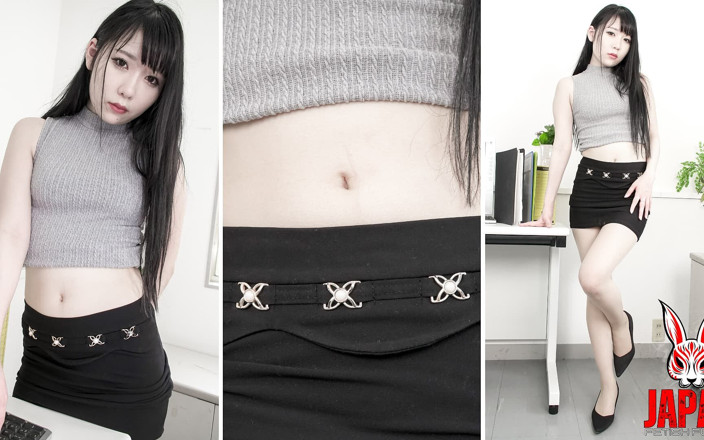 Japan Fetish Fusion: Cleaning Belly Button in the Office by Kurumi Suzuka