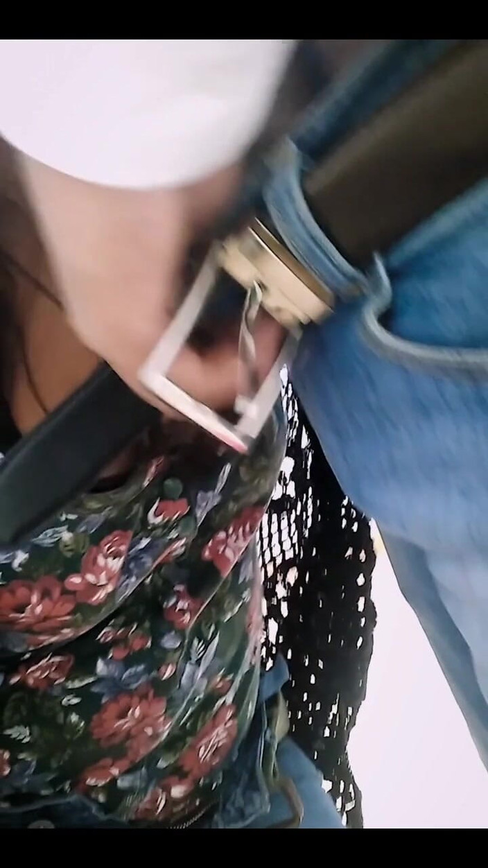 Sammy_corazon: Il mio primo video anale di sempre, spero che non...