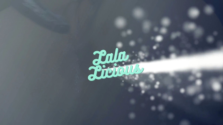 Lala Licious: Po prostu nazywam to moją czarną wtyczką