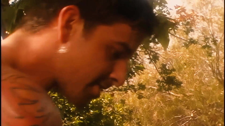 BestPorn85: Roxy Jezel é bombeada durante um piquenique quando vira XXX