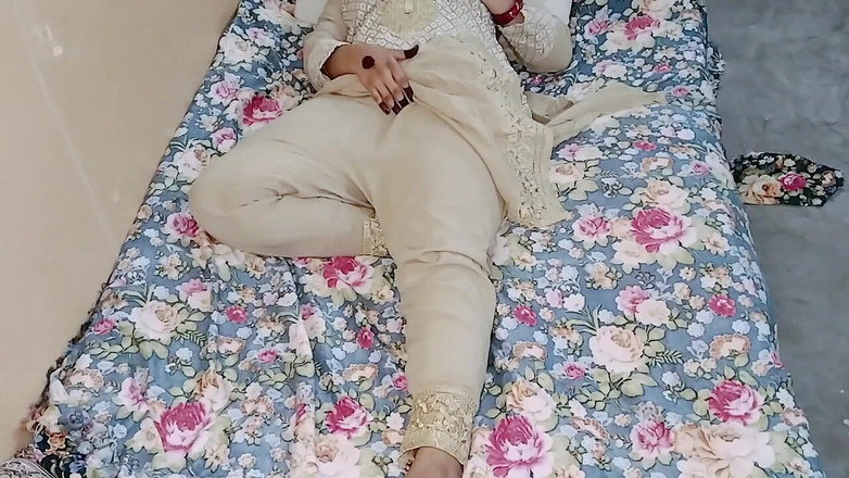 Sairaxsaim: Pakistani bhabi âm thanh tiếng Urdu đầy đủ