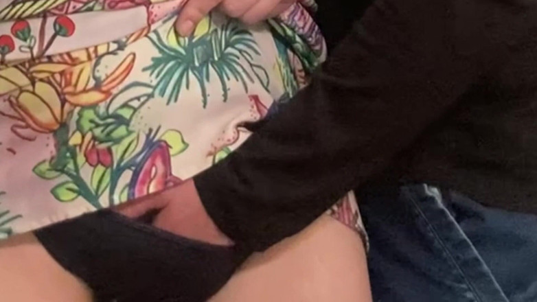 PriyaNaavya: Oh mio dio! Toccando la bella figa e le mutandine...