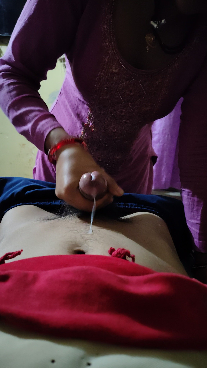 sashaa: Desi byflicka avsugning till sin älskare