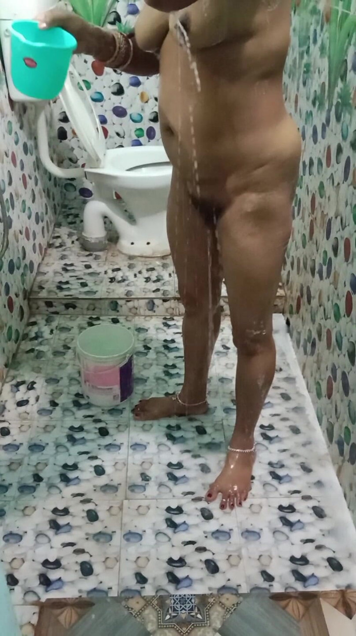 Real Couple 203: Odia cặp đôi đã kết hôn đụ tư thế truyền giáo trong phòng...