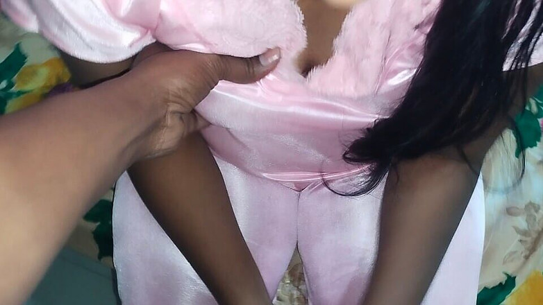 Ashuneha365: Blowjob tenggorokan dalam istri - untuk pasangan India seni seks desi...