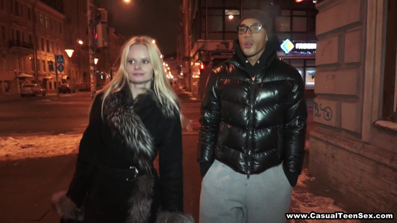 Casual Teen Sex: Interracial casual sex