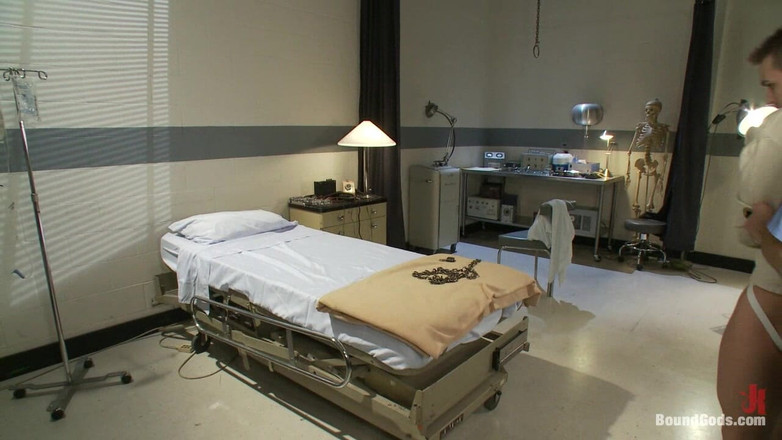 Bound gods: Psycho Ward