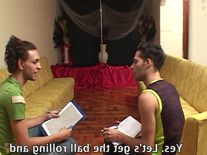 SEXUAL SIN GAY: Adegan seks cowok-4_muscular latin ngentot pantat bahenol mereka sampai dicrot...