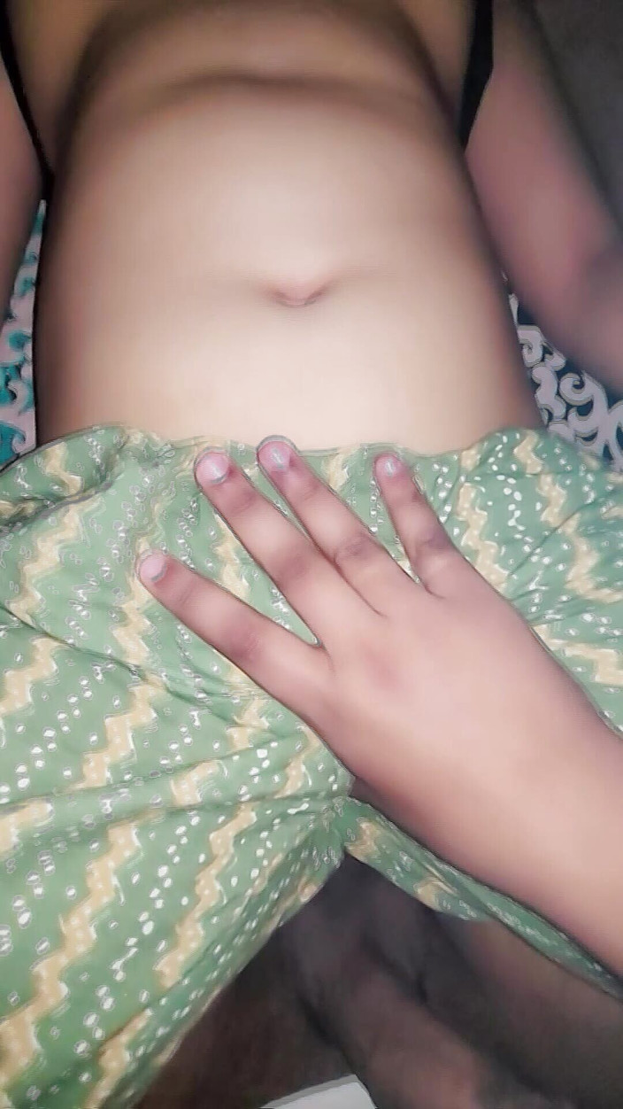 Roobi sharma: Дезі сільська дівчина, домашній секс 33