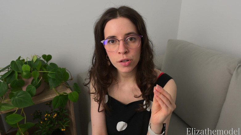 ElizaTheModel: La punizione umiliante della matrigna arrabbiata