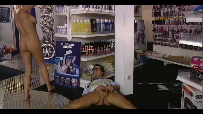 MMV BEST MOVIES AND CLIPS: Sem dinheiro!! As meninas têm que pagar com a boca