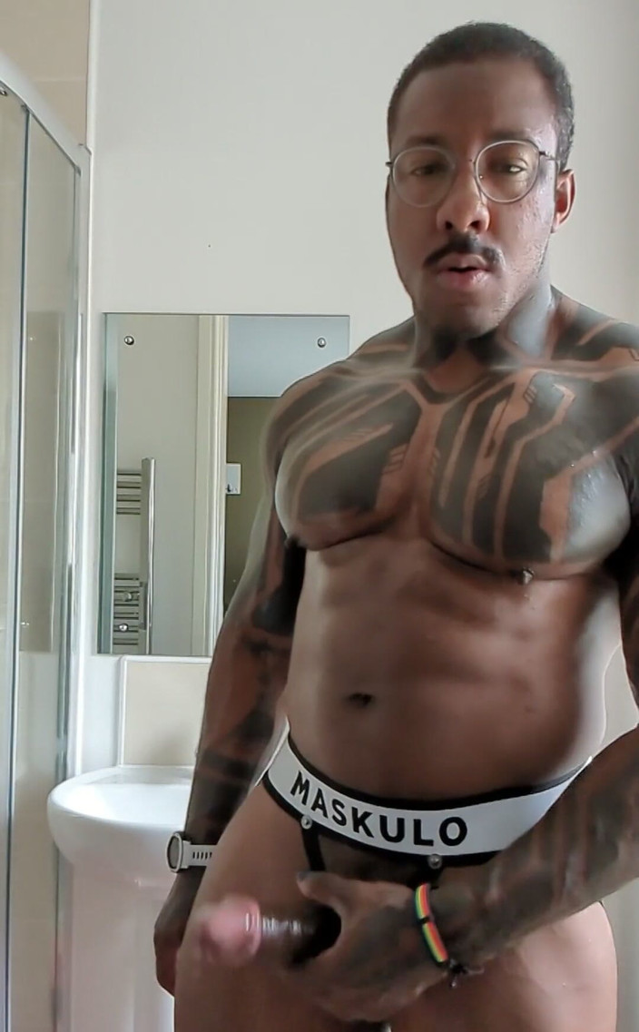 Amadeus: Un grosso cazzo oliato