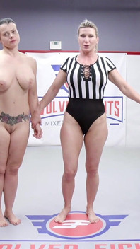 Agatha Delicious Vs Nadia White