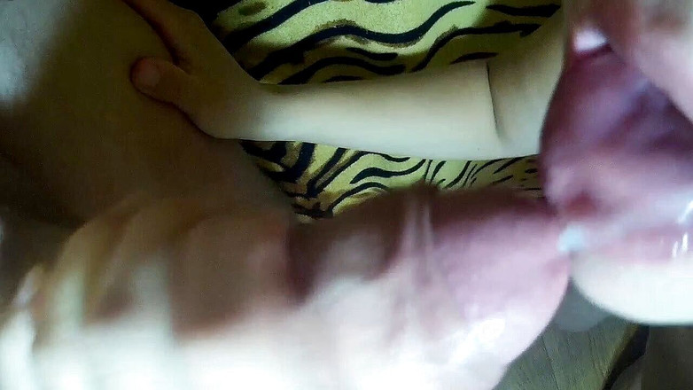 Anal-lovefuck: 邋遢口交射精在嘴里