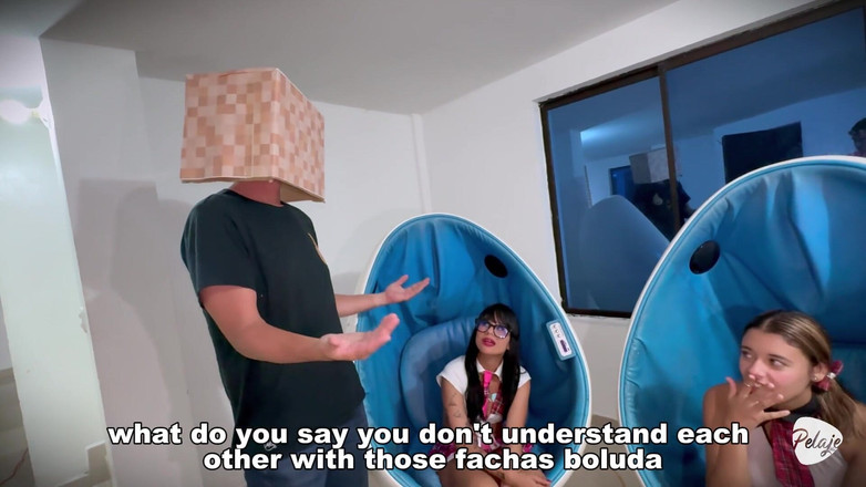 Pelaje mix: Matón de secundaria quiere impresionarnos con su gran polla y...