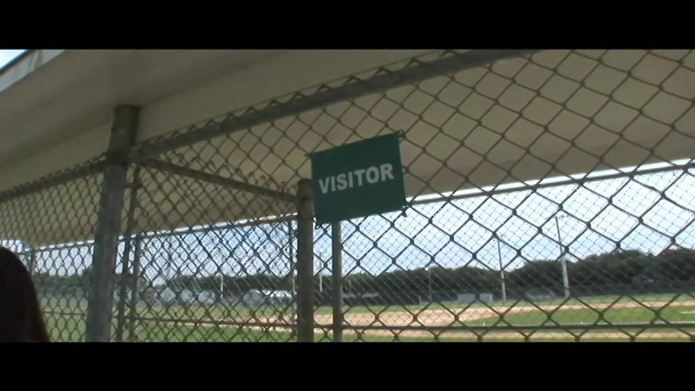 Dream Girls: Дикое смешное и крайне рискованное публичное обнажение