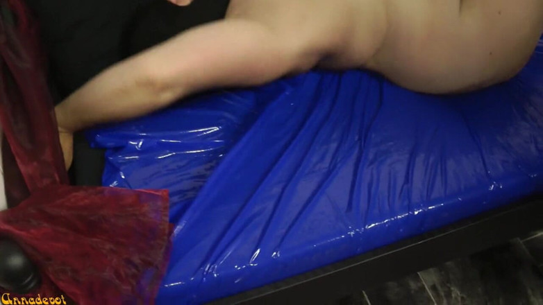 Anna Devot: Young man bangs my shaved muff