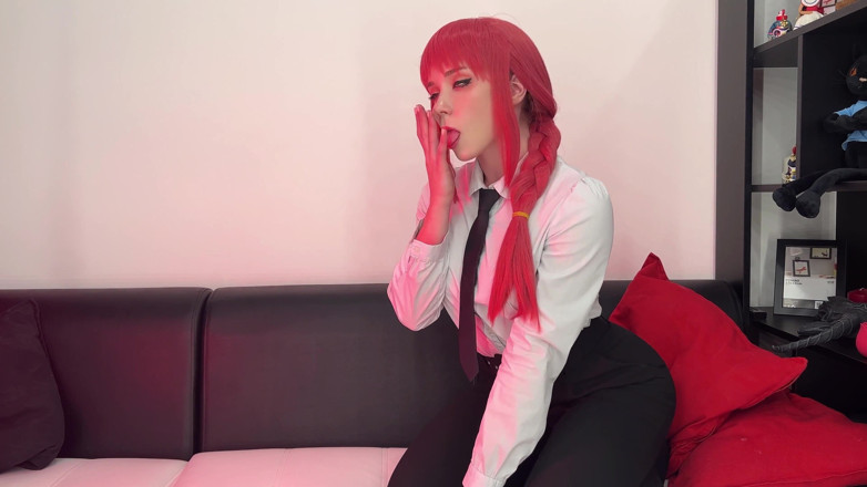 Sweetie Fox: Horny Makima tests new toy and cum intensely