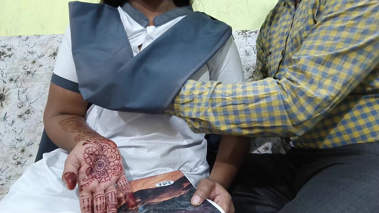 Mumbai Ashu: Szef wrócił do domu i sprawił przyjemność swojej synowej Kamal