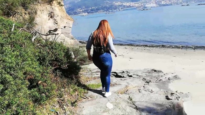Ouset: Perfect ass splices your cock