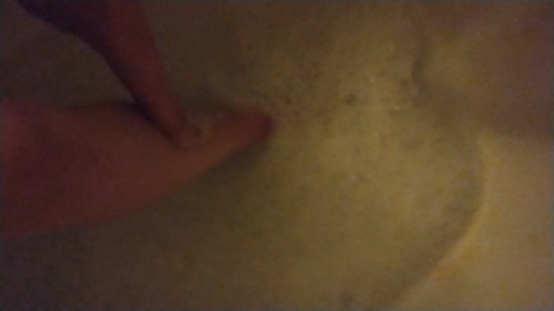 Missy Megz: Fun in the bubbles