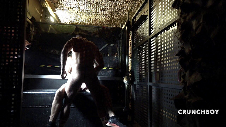 Fetish bareback party in backroom: Ayden taylor wird von Nicolas Bardem roh benutzt