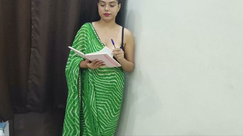 Saarabhabhi6: Saara ครูเซ็กซี่และหนุ่มเวอร์จิ้น 18plus เล่นเกมเย็ดเมื่อไม่มีใครอยู่บ้าน