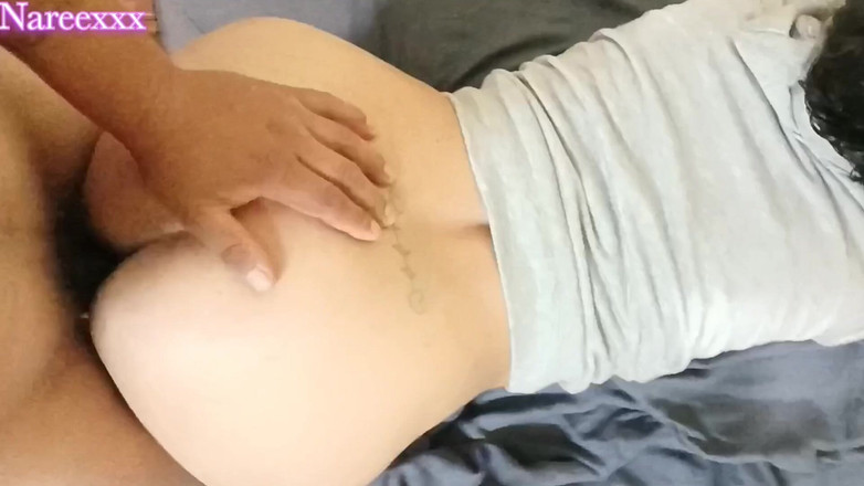 Naree hot: Найсміливіша дупа Наре, вона вся гаряча латиноамериканка любить смоктати молоко свого друга.