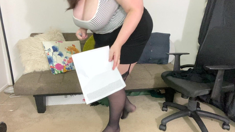 cutejayne: BBW Teases Mercilessly to Get Job