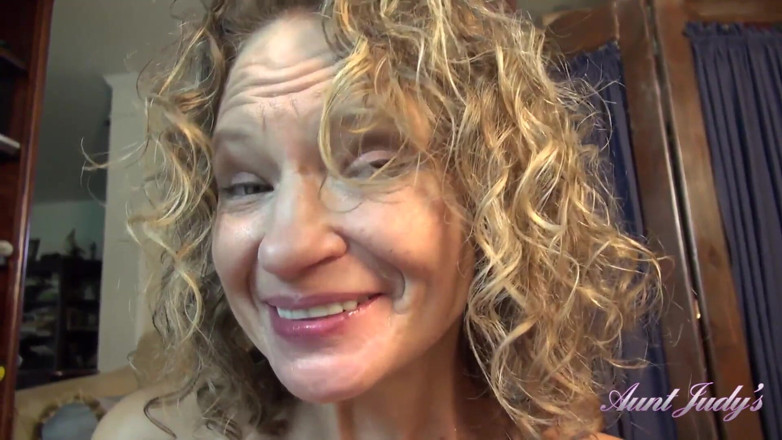 Aunt Judy's: Your Horny Mature Stepaunt Tia Sucks Your Cock POV