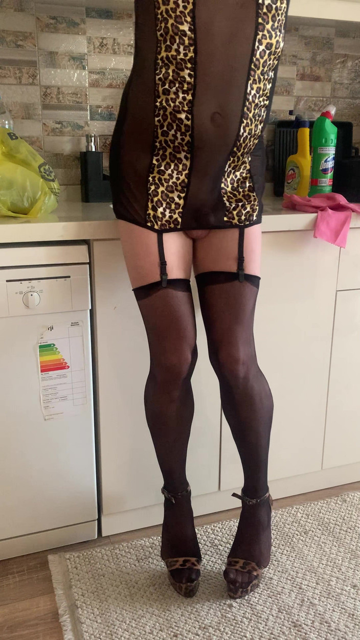 cd_aysemmm: Üvey annem külot giymedi