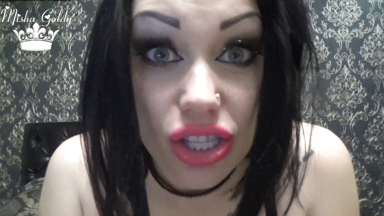 Goddess Misha Goldy: Podojte se jako kráva mooo mooo moooo