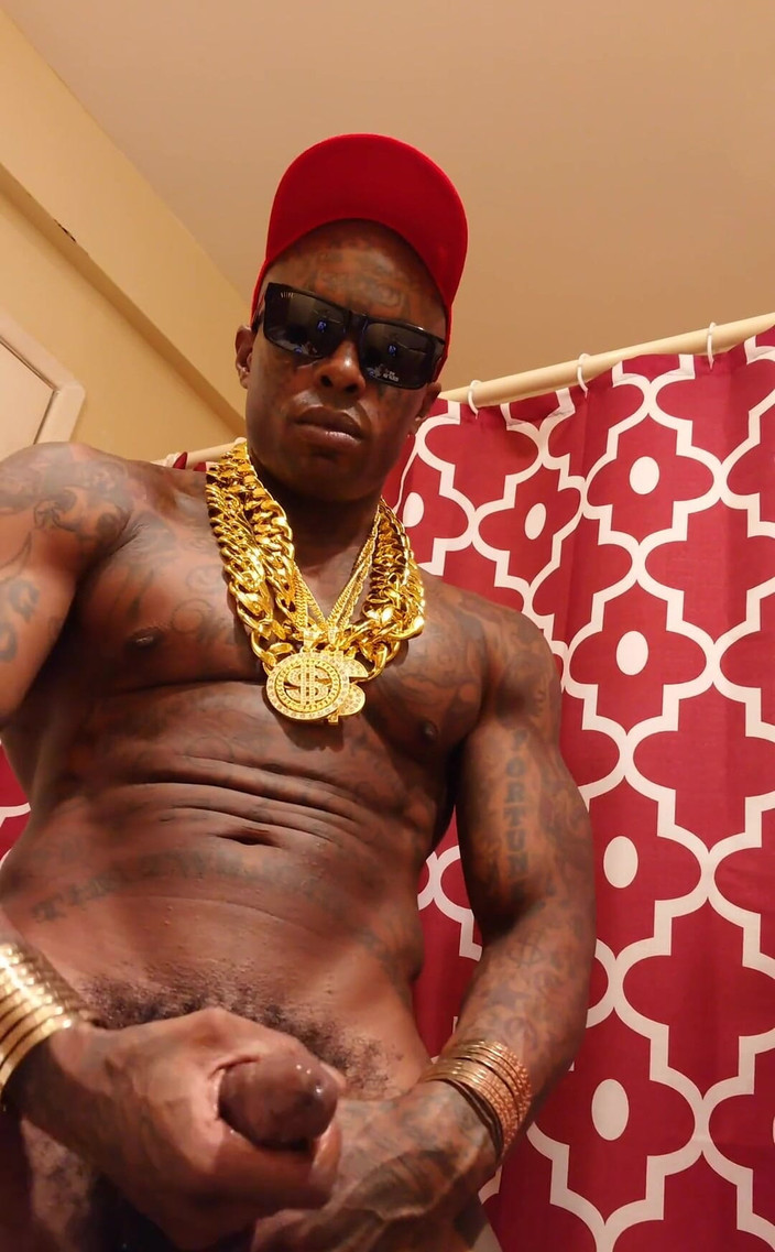 Hallelujah Johnson: Vuốt ve bbc khổng lồ và bắn tinh tuyệt vời...