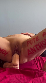 Dedicație Ttbm46 Fute-mă ca o curvă pe care o dildo pizda mea curvă pentru pula ta Insultă-mă și tratează-mă ca o fără bile