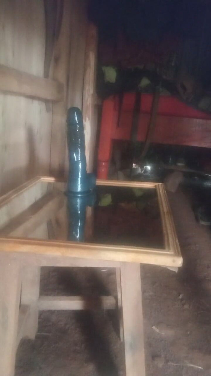 Sexyjayla254: Boşalırken götümde büyük siyah dildo