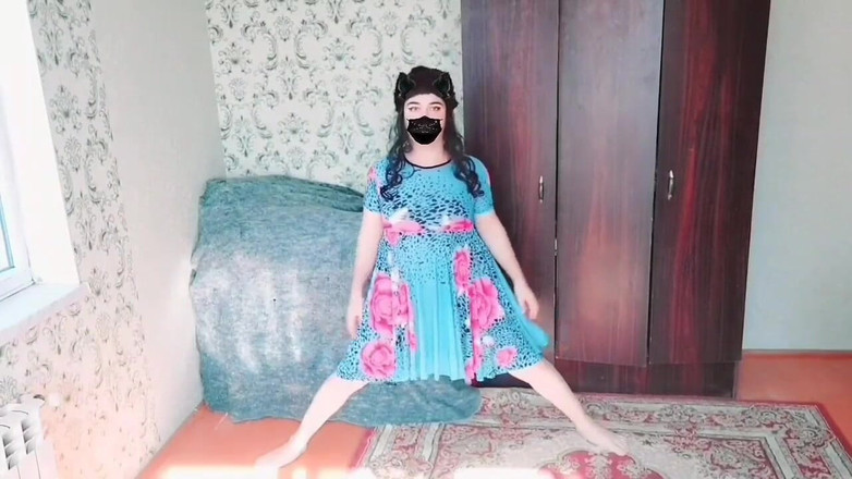 Kitty_Cross: Sexy Solo Performer Crossdresser Sissy Model Cosplayer transexual rochie scurtă...